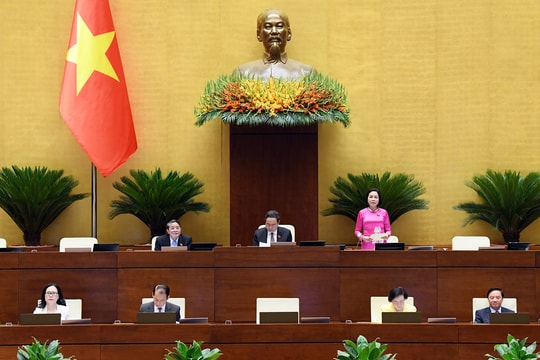 Giải quyết thất nghiệp từ "gốc rễ"