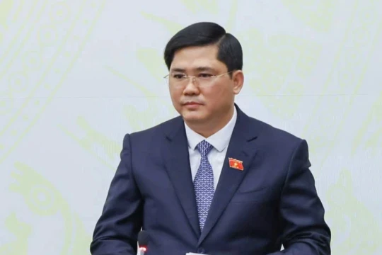 Bảo vệ vững chắc độc lập, chủ quyền, toàn vẹn lãnh thổ quốc gia là điều kiện tiên quyết của đặc khu hải đảo