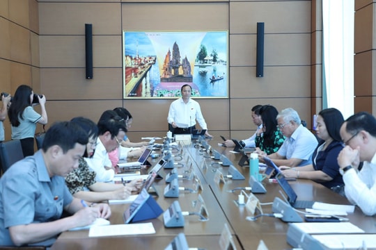 Gỡ "nút thắt" thực tiễn, thúc đẩy tinh thần đổi mới từ cơ sở