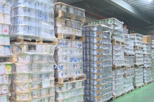 Hà Nội lập đoàn kiểm tra việc sản xuất, buôn bán thuốc chữa bệnh, sữa và thực phẩm chức năng