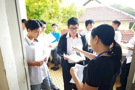 Hơn 97.000 thí sinh đăng ký đợt 2 thi đánh giá năng lực Đại học Quốc gia TP. Hồ Chí Minh