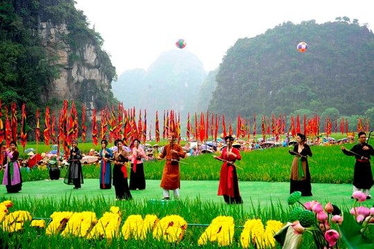 Ninh Bình đưa công nghiệp văn hóa thành đòn bẩy phát triển du lịch