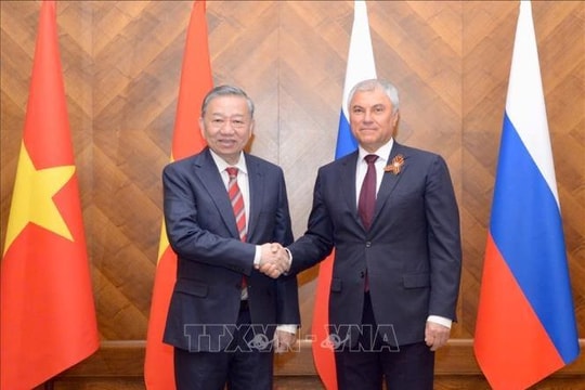Tổng Bí thư Tô Lâm hội kiến Chủ tịch Duma Quốc gia Liên bang Nga