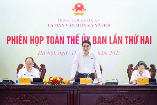 Ủy ban Văn hóa và Xã hội họp Phiên toàn thể lần thứ hai