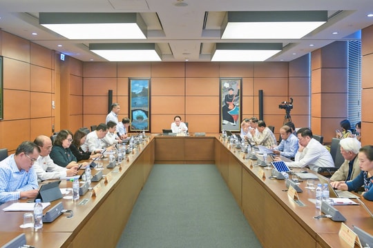 Hoàn thiện luật phù hợp tổ chức bộ máy và thực tiễn số hóa