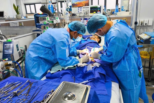 Sốt nóng 5 ngày, nam thanh niên 24 tuổi bất ngờ bị viêm cơ tim do virus