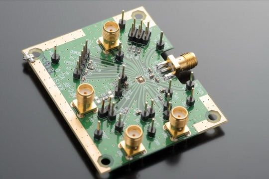 Bộ GD-ĐT chính thức ban hành Chuẩn chương trình đào tạo về vi mạch bán dẫn