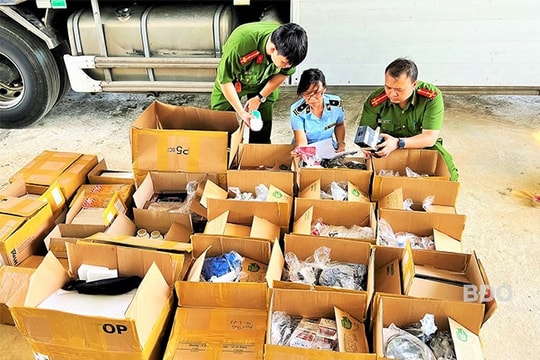 Thủ tướng yêu cầu mở đợt cao điểm ngăn chặn, đẩy lùi buôn lậu, gian lận thương mại