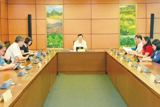 Xây dựng hành lang pháp lý đầy đủ trong xử lý vi phạm hành chính