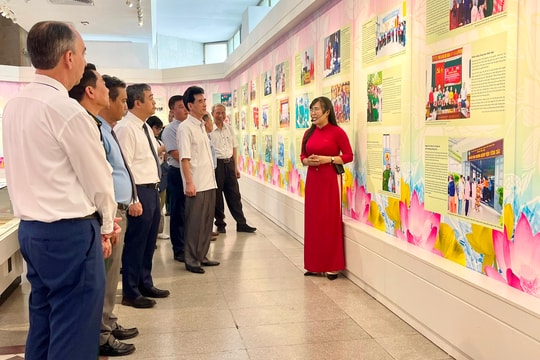 Tôn vinh 135 tấm gương người tốt, việc tốt