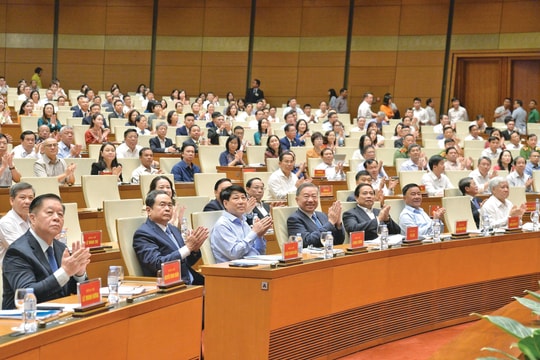 Tổng Bí thư Tô Lâm dự, phát biểu chỉ đạo Hội nghị toàn quốc quán triệt, triển khai Nghị quyết số 66-NQ/TW và Nghị quyết số 68-NQ/TW của Bộ Chính trị