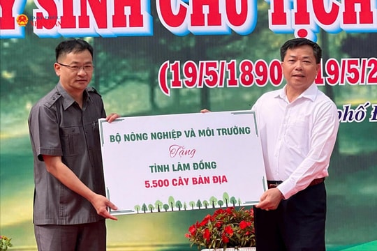 Lâm Đồng trồng cây nhân kỷ niệm 135 năm Ngày sinh Chủ tịch Hồ Chí Minh