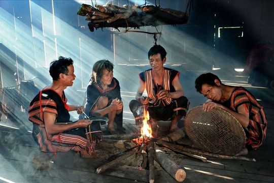 Sử thi ngân vang giữa đại ngàn