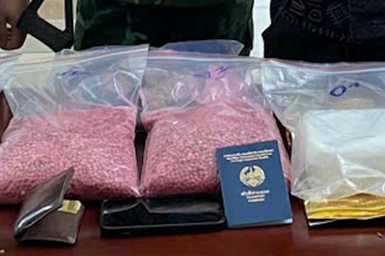 Quảng Trị: Bắt giữ đối tượng người Lào tàng trữ 40 nghìn viên ma túy