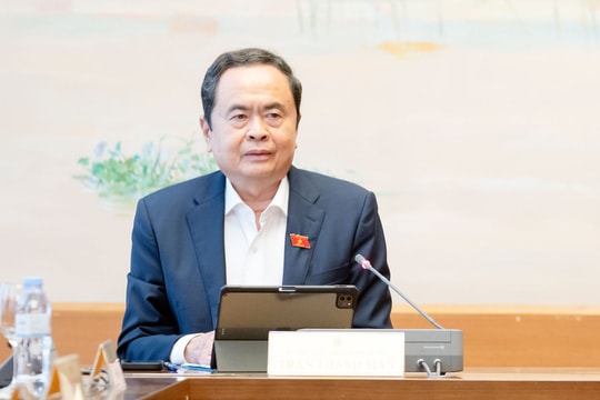 Chủ tịch Quốc hội Trần Thanh Mẫn ký ban hành Nghị quyết của Quốc hội