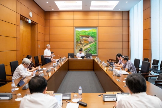 Giảm thuế giá trị gia tăng: “Tại sao chúng ta không nhìn xa hơn?”