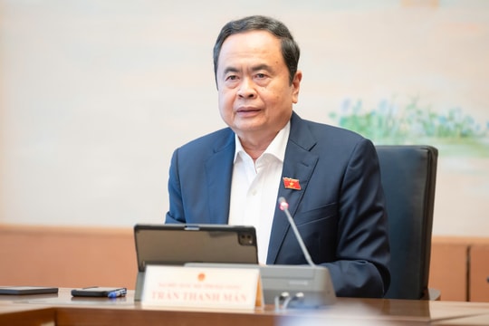 Chủ tịch Quốc hội Trần Thanh Mẫn ký ban hành 2 nghị quyết của Quốc hội