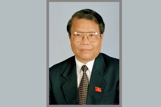 Danh sách Ban lễ tang đồng chí Trần Đức Lương, nguyên Ủy viên Bộ Chính trị, nguyên Chủ tịch nước Cộng hòa xã hội chủ nghĩa Việt Nam