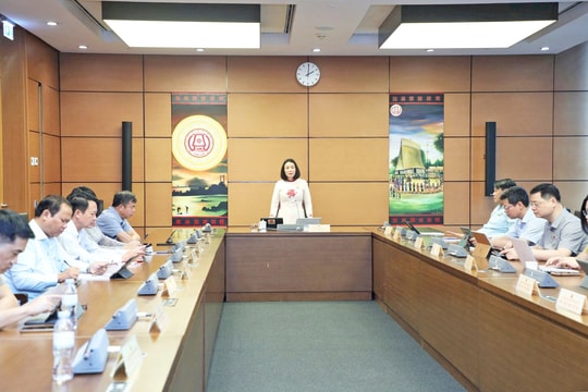 Bảo đảm ngân sách để thực hiện miễn và hỗ trợ học phí