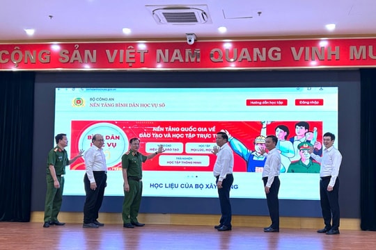 Bộ Xây dựng ra mắt Trang thông tin “Bình dân học vụ số”, thúc đẩy chuyển đổi số ngành xây dựng