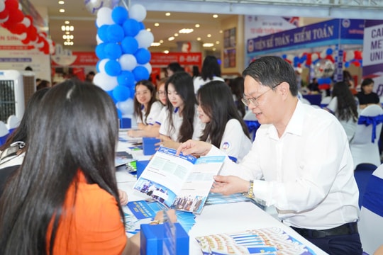 ĐH Kinh tế Quốc dân: Chương trình tiên tiến, chất lượng cao, POHE có những điểm đặc biệt gì?