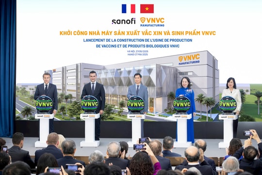 Tổng thống Pháp Macron bấm nút khởi công Nhà máy Vaccine và Sinh phẩm VNVC