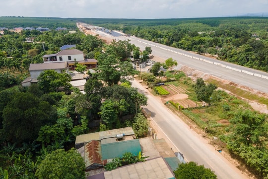 Quảng Trị: Kiểm tra phản ánh thi công đường cao tốc Bắc - Nam làm nứt nhà dân