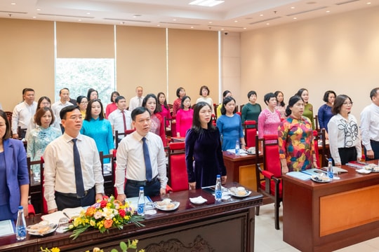 Phát huy tinh thần đoàn kết, đổi mới, nâng cao chất lượng tham mưu, phục vụ hoạt động của Quốc hội