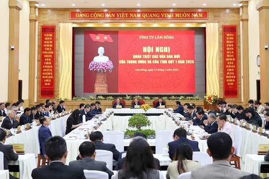 Bài 4: Thực thi đầy đủ trọng trách Nhân dân giao phó