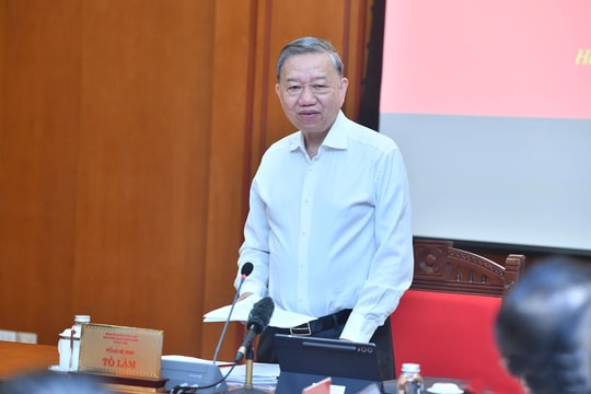 Tổng Bí thư Tô Lâm chủ trì phiên họp Thường trực Ban Chỉ đạo Trung ương về phát triển khoa học, công nghệ, đổi mới sáng tạo và chuyển đổi số