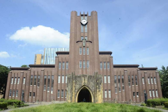 Các nước tăng cường thu hút sinh viên sau khi Mỹ ngừng xét thị thực du học