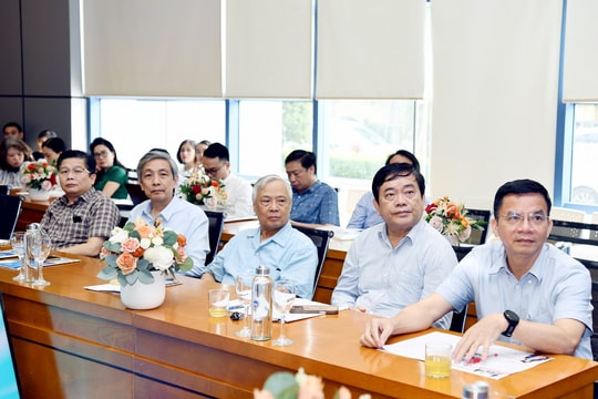 Phát triển tiếng Anh trở thành ngôn ngữ thứ hai tại Đại học Kinh tế Quốc dân