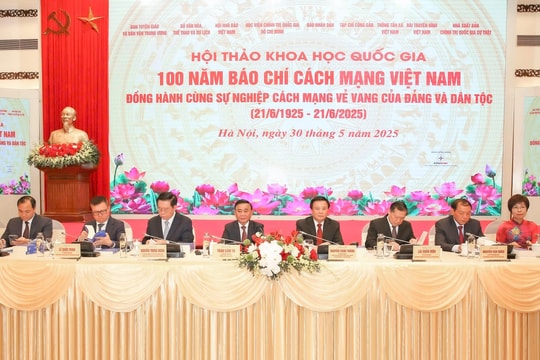 100 năm Báo chí cách mạng Việt Nam đồng hành cùng dân tộc