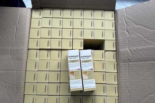 Thu giữ hơn 5.000 lọ mỹ phẩm nhập lậu tại cơ sở thuộc Công ty Dược mỹ phẩm Ngân Korea