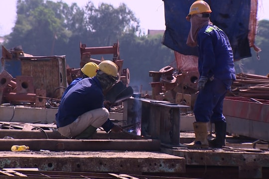 Cử tri TP. Hồ Chí Minh đánh giá cao việc xem xét bỏ giấy phép xây dựng