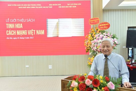 Ra mắt sách “Tinh hoa cách mạng Việt Nam” của nhà báo Hà Đăng