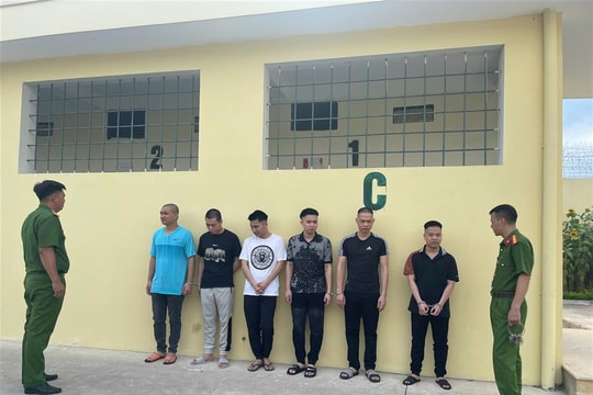 Bắt nhóm vận hành hàng trăm "web đen" và cổng trung gian thanh toán trái phép