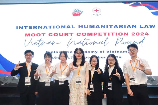 Trường Đại học Mở Hà Nội bổ sung xét tuyển tổ hợp C00