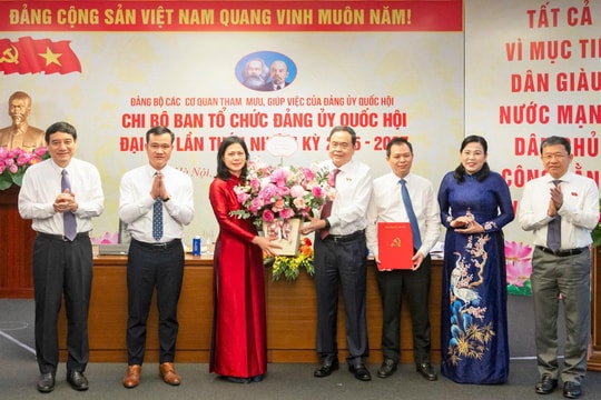 Đại hội Chi bộ Ban Tổ chức Đảng ủy Quốc hội nhiệm kỳ 2025 - 2027 thành công tốt đẹp