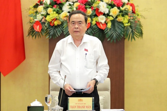 Chủ tịch Quốc hội Trần Thanh Mẫn: Hoàn thiện hồ sơ dự thảo Nghị quyết sửa đổi, bổ sung Hiến pháp trình Quốc hội thông qua sớm nhất có thể