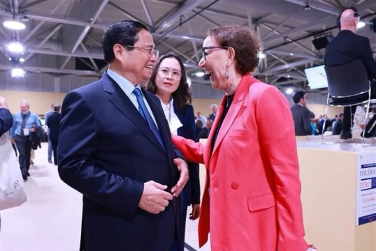 Prime Minister meets with leaders of countries, int'l organisations on UNOC 3 sidelines