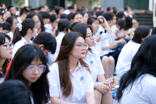 Học sinh đạt 8 điểm/môn mới đỗ vào lớp 6 Trường THCS & THPT Nguyễn Tất Thành