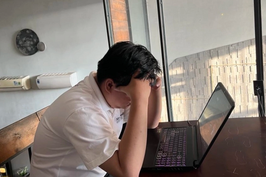 Hệ lụy từ "bóc phốt" tình cảm trên mạng xã hội khiến nhiều người trẻ sợ yêu, chuyên gia tâm lý khuyến cáo gì?