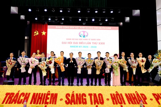 Đại hội Đảng bộ Đại học Kinh tế Quốc dân: Phát huy tối đa các nguồn lực để nâng cao vị thế