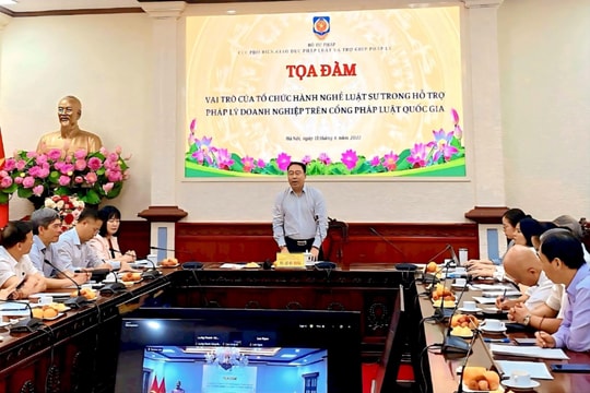 Phát huy vai trò của luật sư tư vấn trên Cổng Pháp luật quốc gia