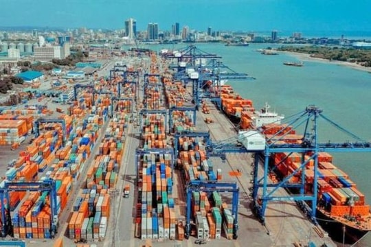 Các quốc gia vùng Vịnh tiến vào châu Phi