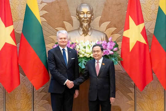 Chủ tịch Quốc hội Trần Thanh Mẫn hội kiến Tổng thống Litva