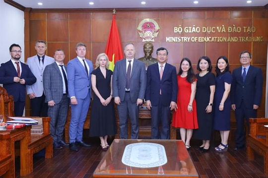 Liên bang Nga dành cho Việt Nam 1.000 suất học bổng mỗi năm