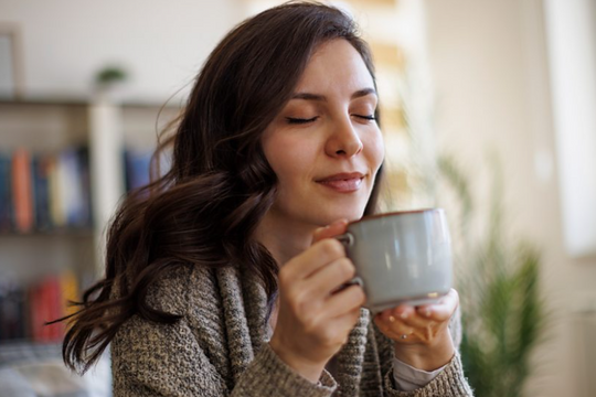 Đừng uống cà phê thế này vào buổi sáng nếu không muốn hại tim mạch