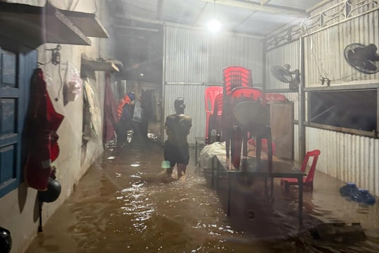 Quảng Trị: Gần 3 nghìn hộ dân bị ngập lũ